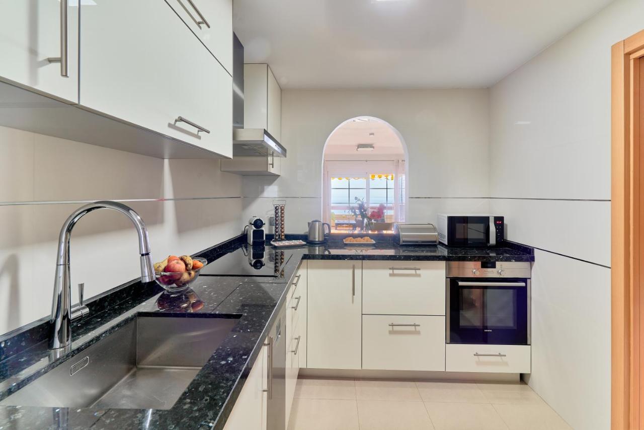 Neptuno Malaga Apartamento De Lujo Rincón de la Victoria Exteriör bild