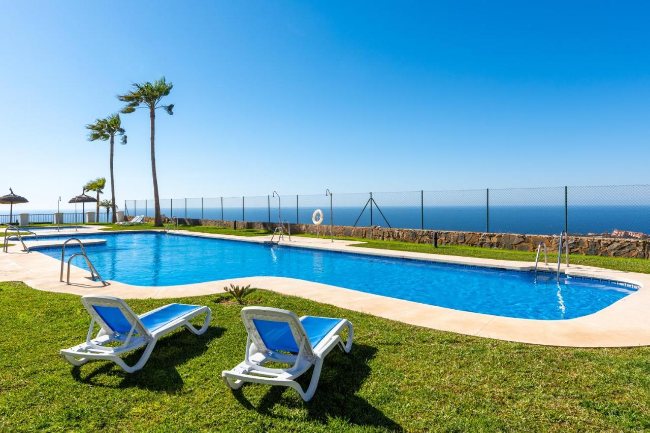 Neptuno Malaga Apartamento De Lujo Rincón de la Victoria Exteriör bild