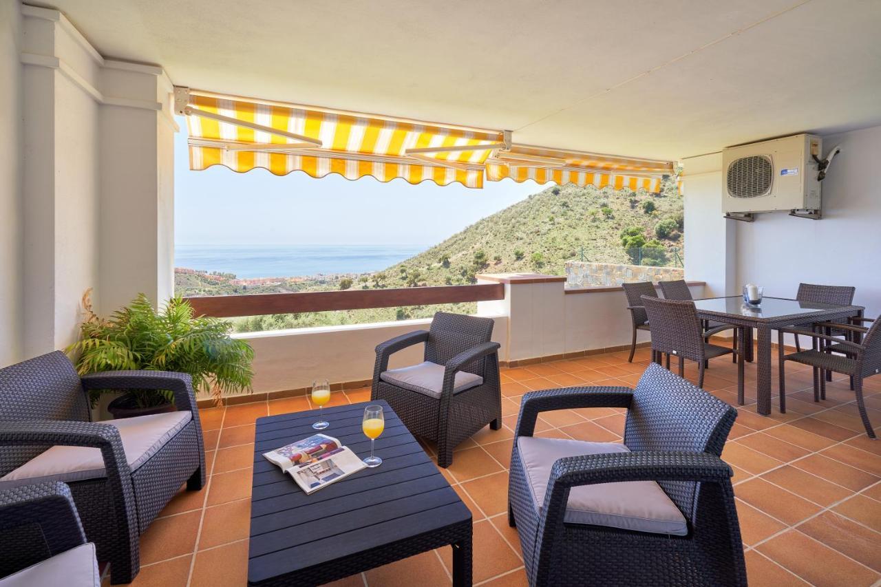 Neptuno Malaga Apartamento De Lujo Rincón de la Victoria Exteriör bild