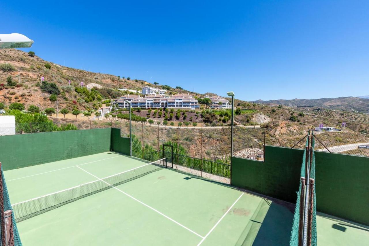 Neptuno Malaga Apartamento De Lujo Rincón de la Victoria Exteriör bild